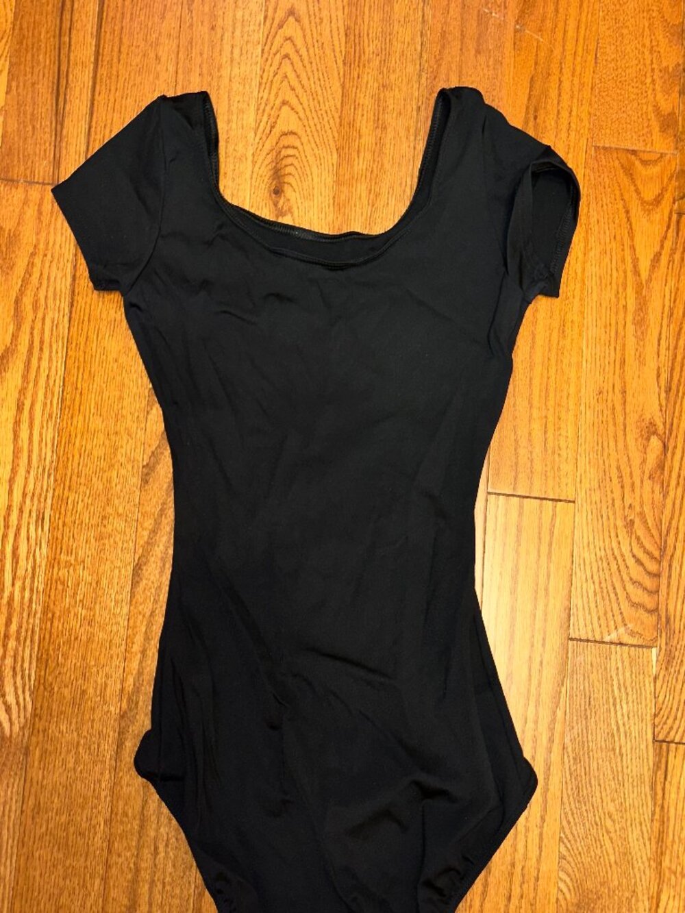 Capezio Black Short Sleeve Leotard - Picture 2 of 3